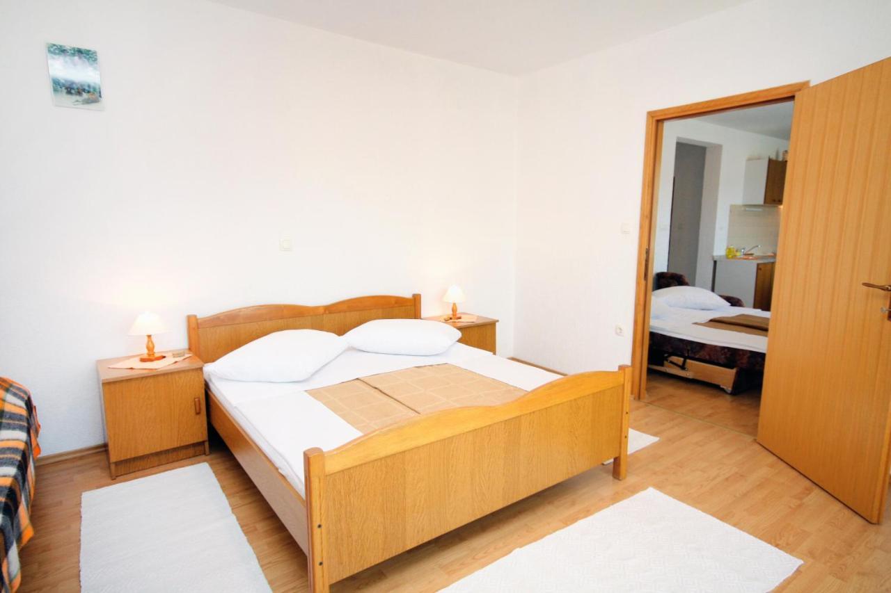 Apartments With A Parking Space Kampor, Rab - 5029 Ngoại thất bức ảnh
